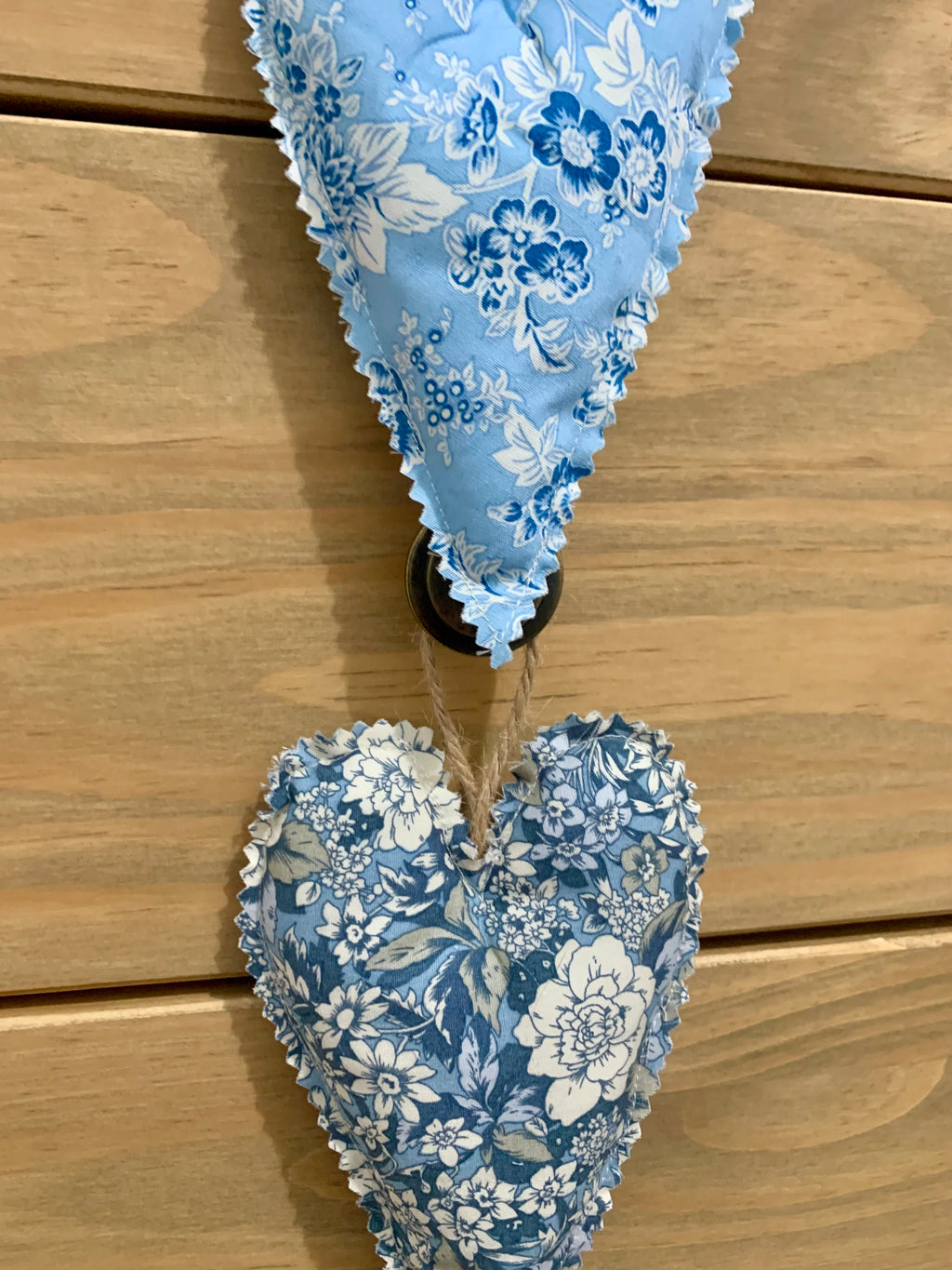 'Juliette' Hanging Heart Trio - Set of 3