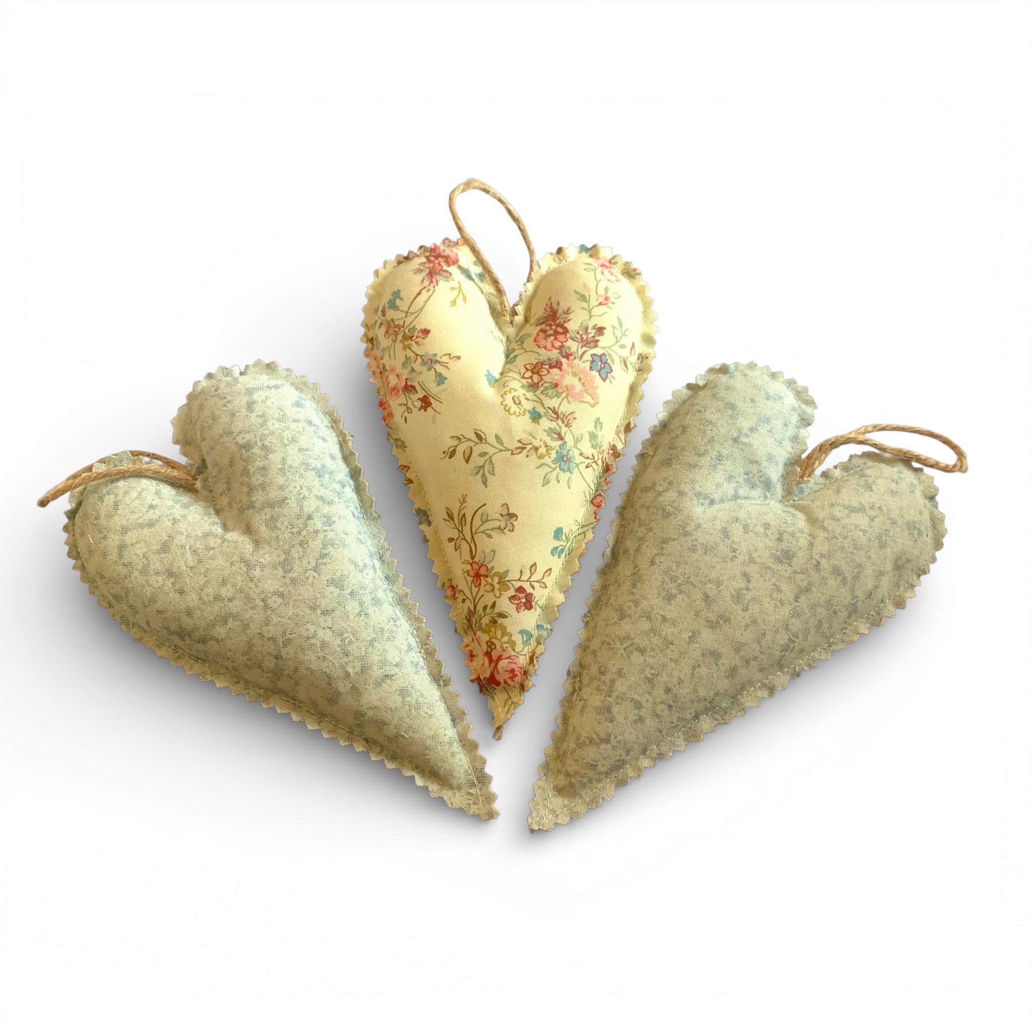 'Fleur' Hanging Heart Trio - Set of 3