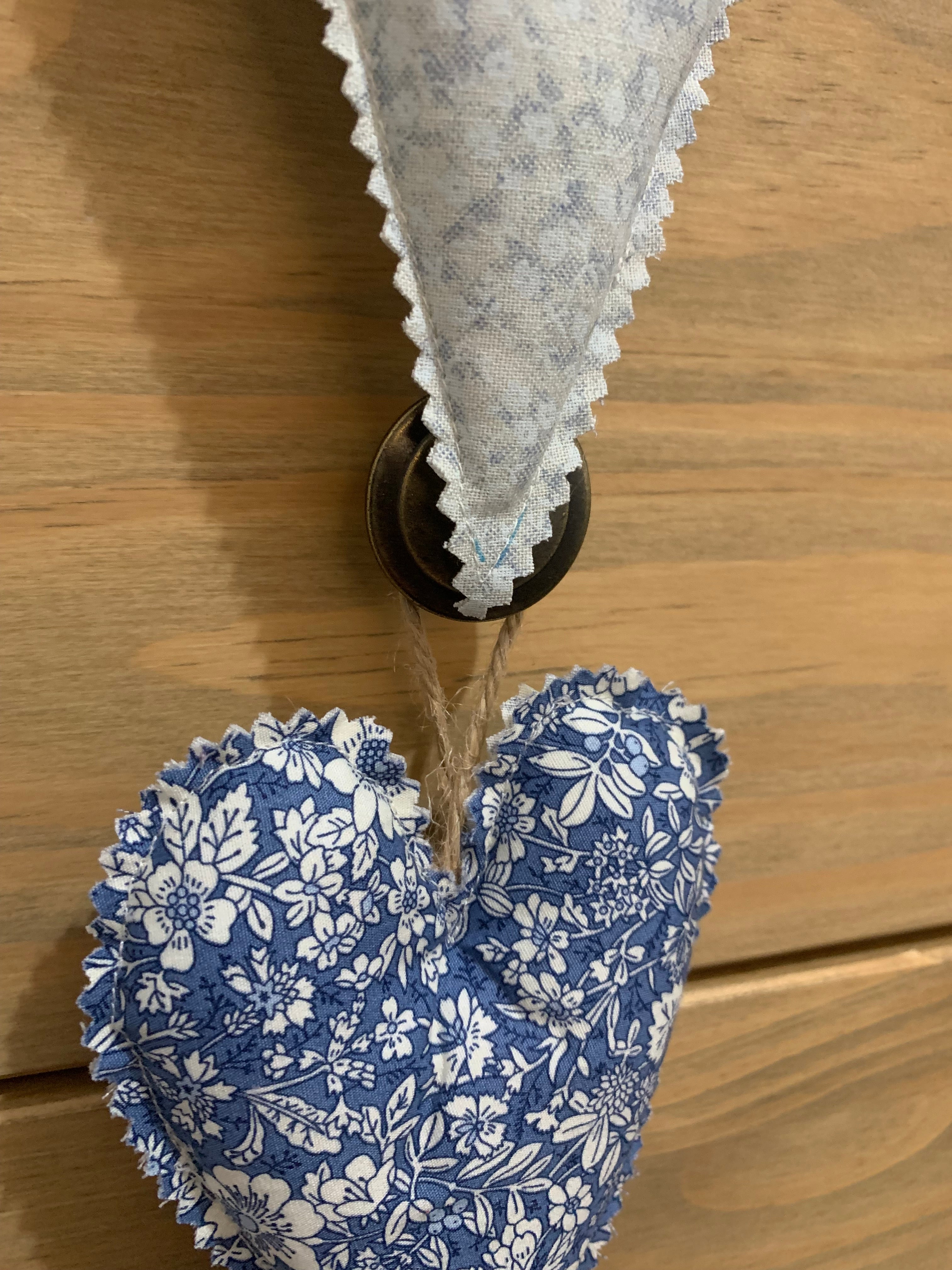 'Amélie' Hanging Heart Trio - Set of 3