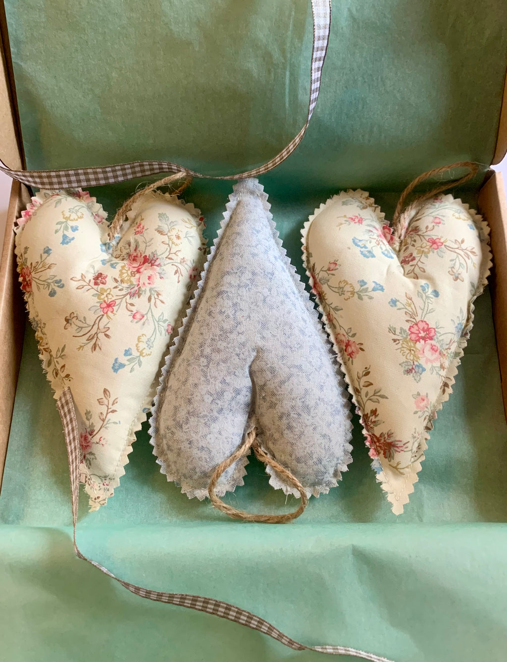'Fleur' Hanging Heart Trio - Set of 3
