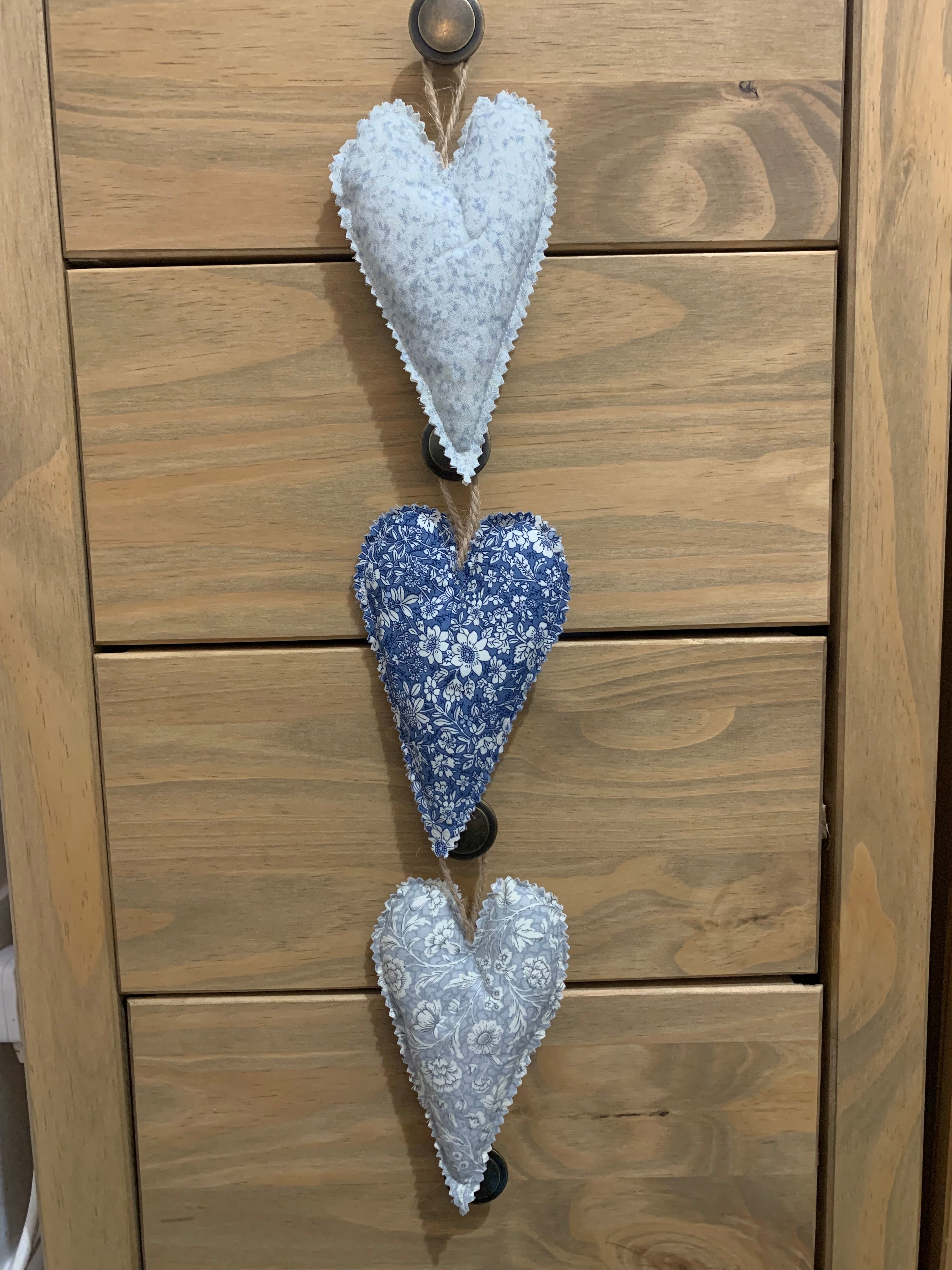 'Delphine' Hanging Heart Trio - Set of 3