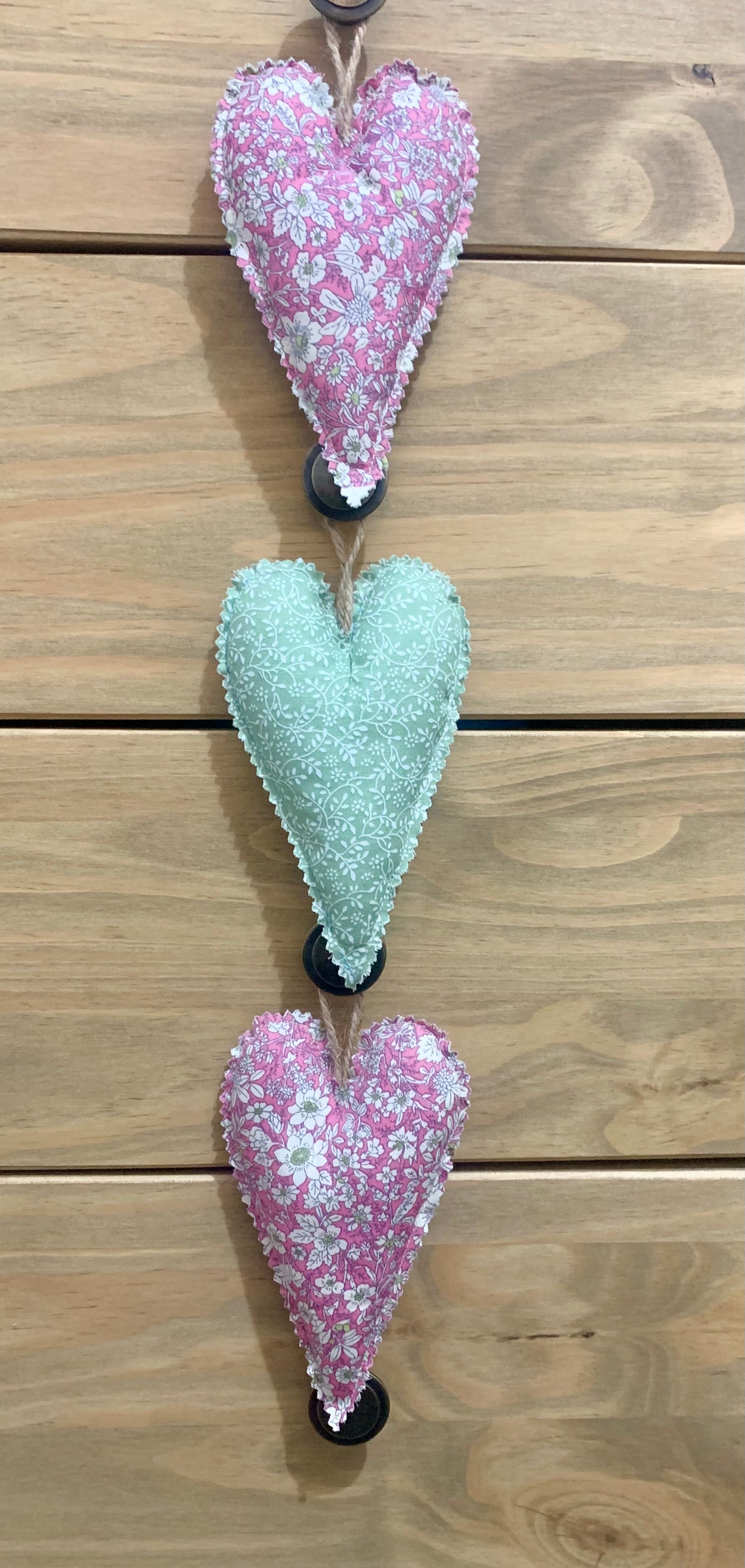 'Noémie' Hanging Heart Trio - Set of 3