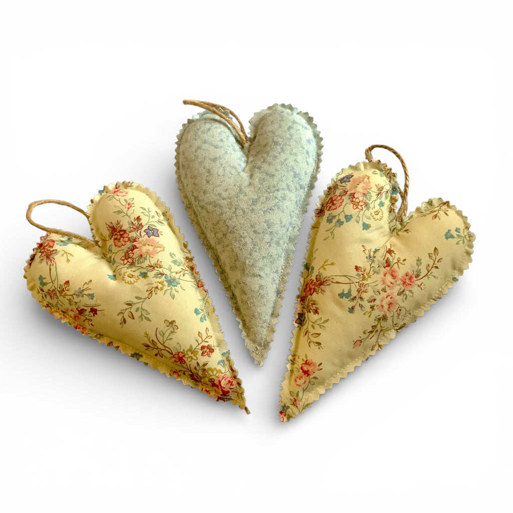 'Fleur' Hanging Heart Trio - Set of 3