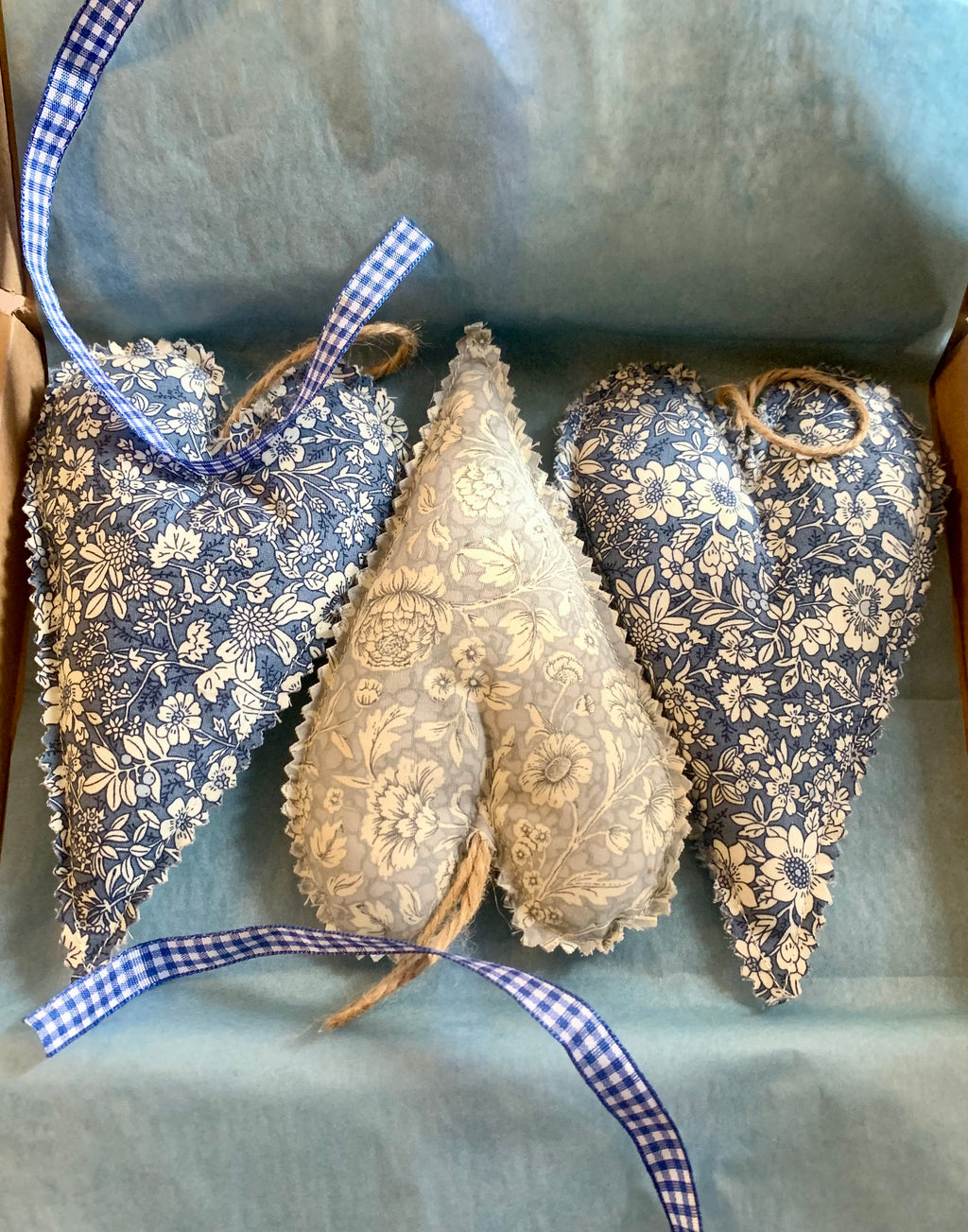 'Inès' Hanging Heart Trio - Set of 3