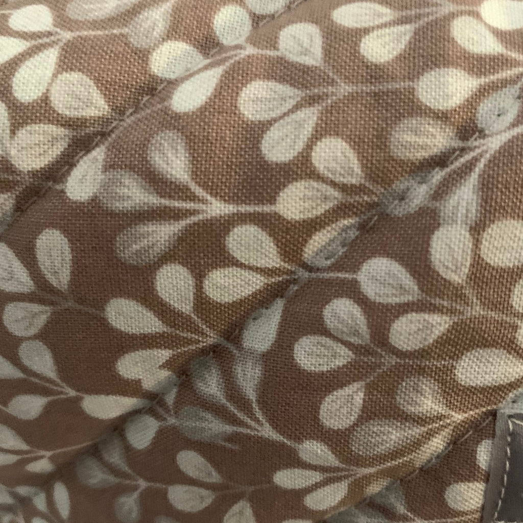 The Everyday Case - Medium - Soft Taupe Floral Quilted Makeup Bag / Boxy Zip Pouch