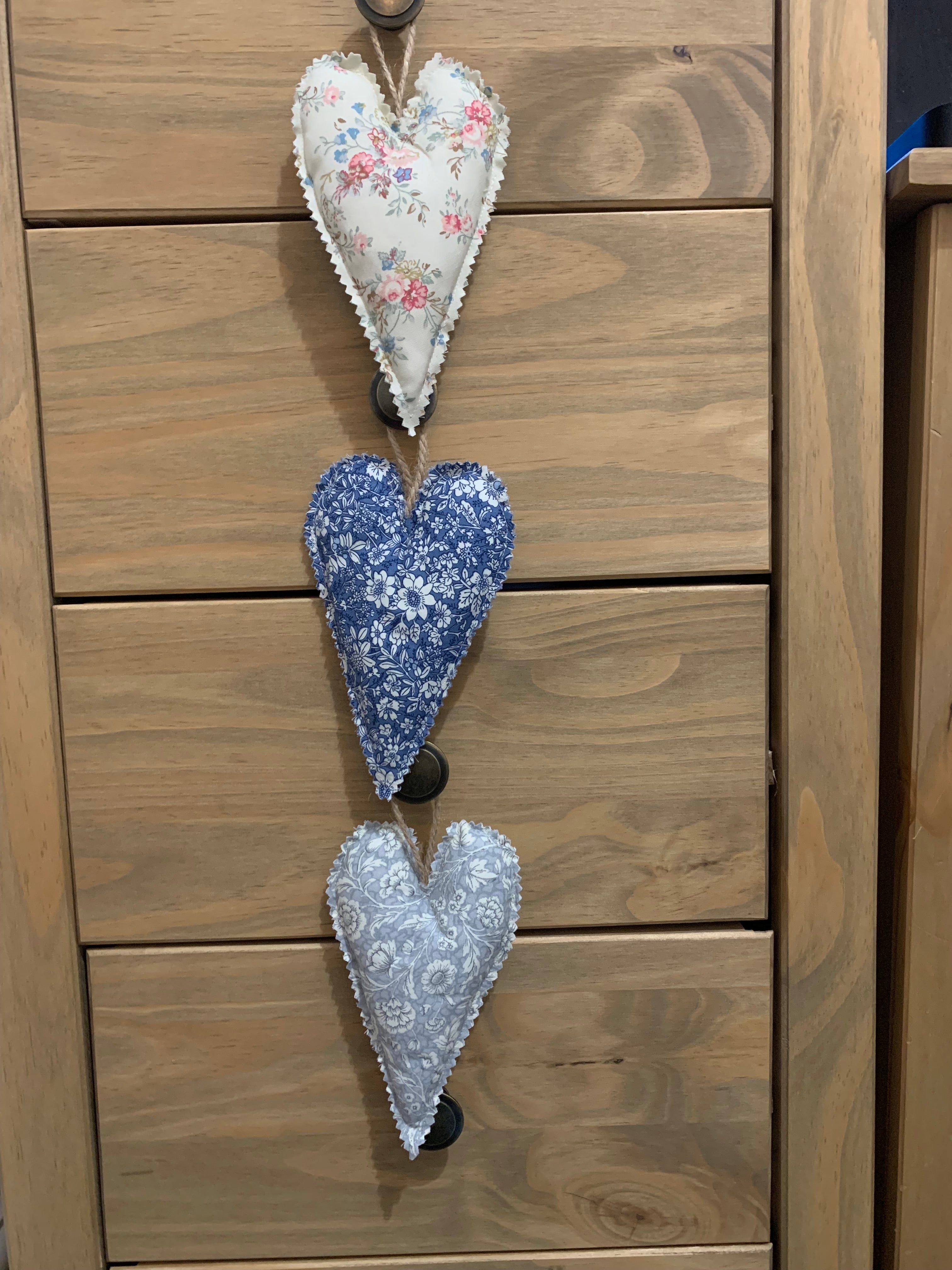 'Delphine' Hanging Heart Trio - Set of 3