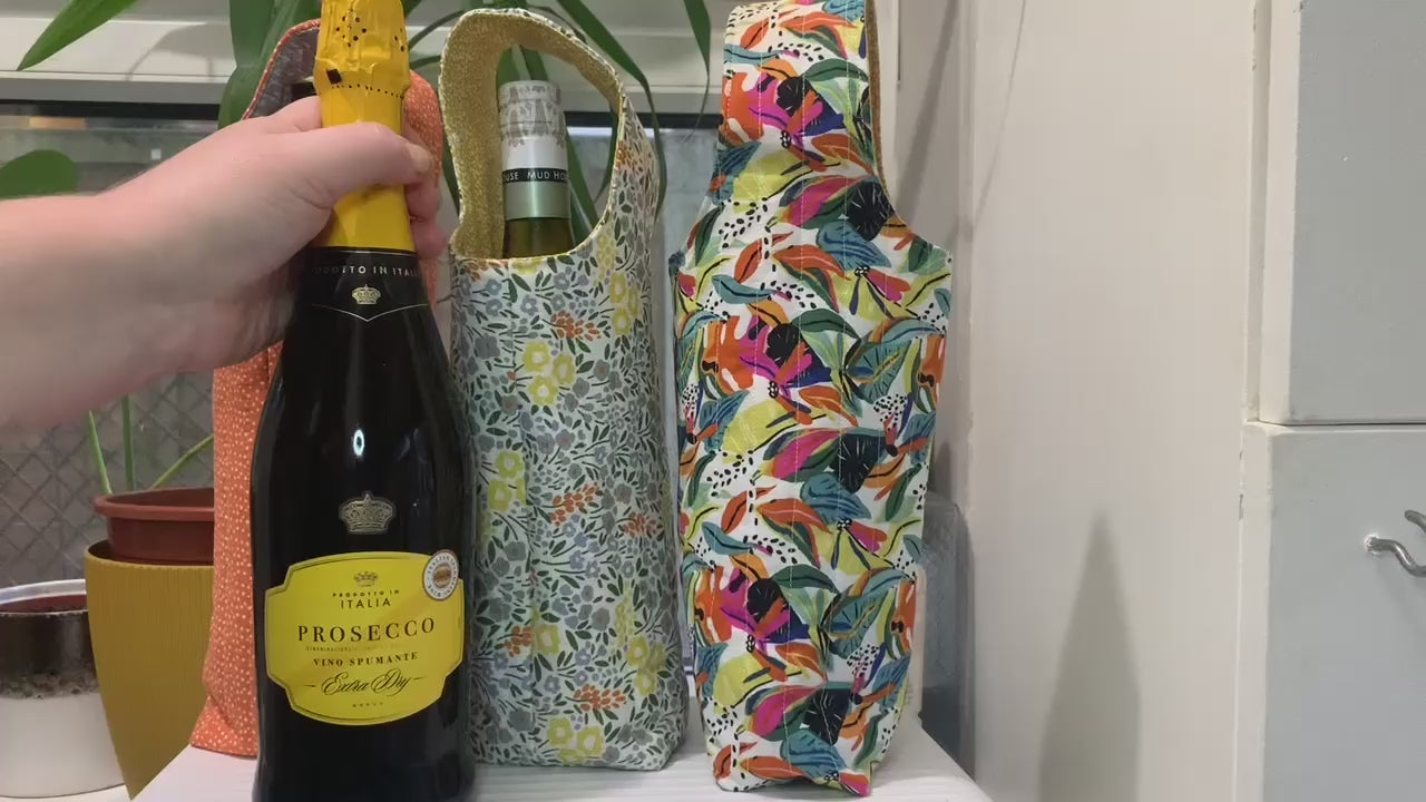 Bright Jungle Quilted Bottle Gift Bag